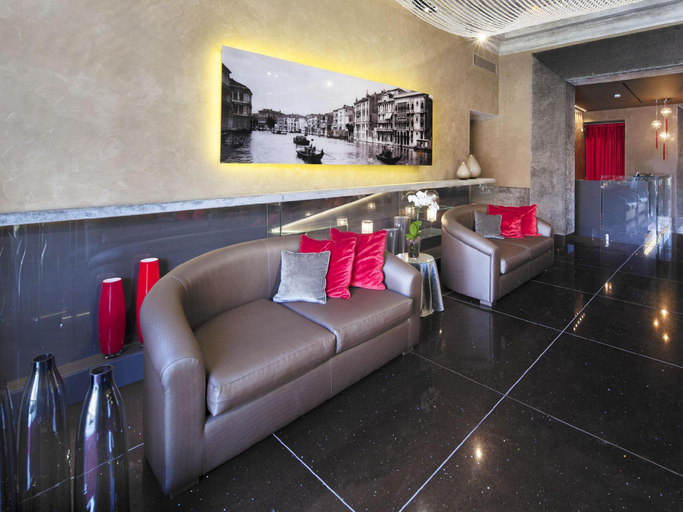 Public Area 3, Venezia Palazzo Barocci, Venezia