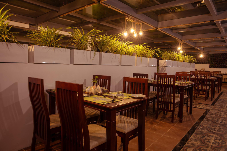 Food & Drinks 5, Tuskers Hill by POPPYS - Anaikatti, Palakkad