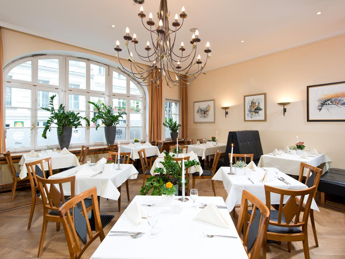 Food & Drinks 5, Martas Hotel Albrechtshof Berlin, Berlin