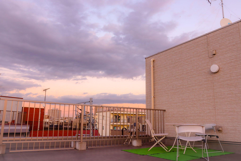 Exterior & Views 17