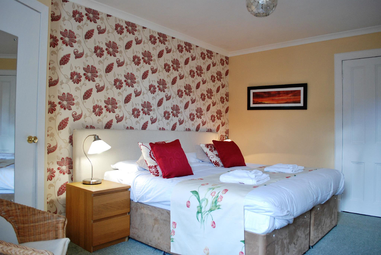 Bedroom 2, The Ardyne, North Ayrshire