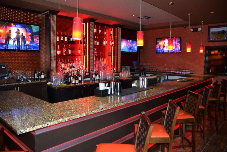 Food & Drinks 5, Lux Hotel & Spa, Arlington
