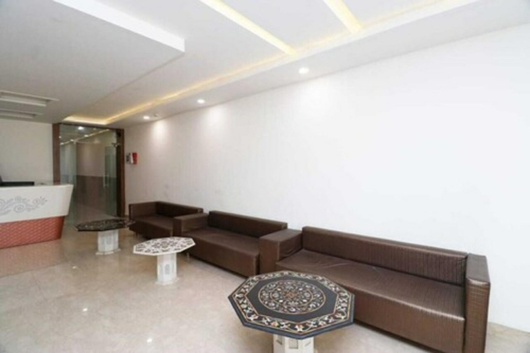 Public Area 2, Hotel Big Dream Inn, Agra