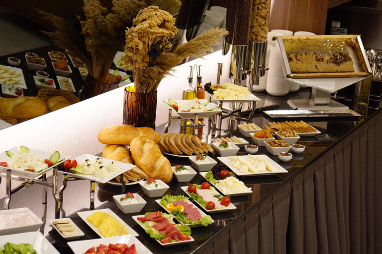 Food & Drinks 5, Mardin Airport Hotel, Kızıltepe