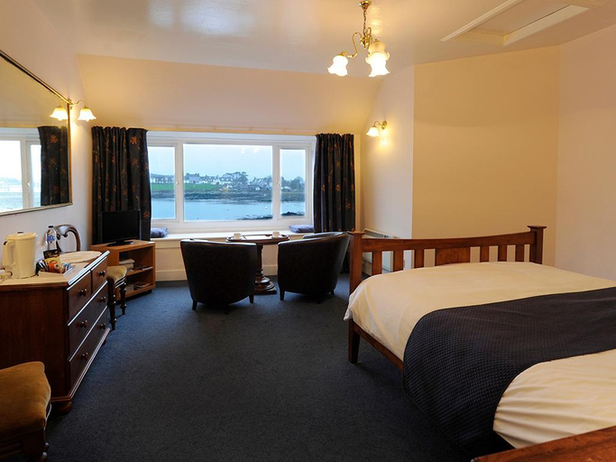 Bedroom 2, The Steam Packet Inn, Dumfries and Galloway