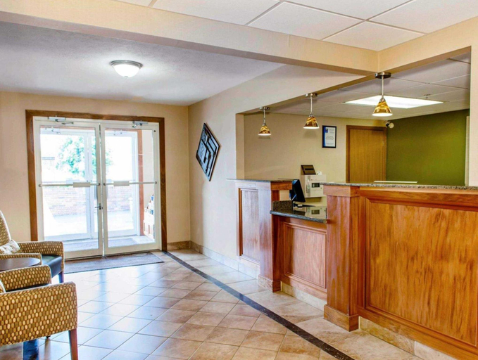 Public Area 2, Quality Inn I-74 Batesville, Ripley
