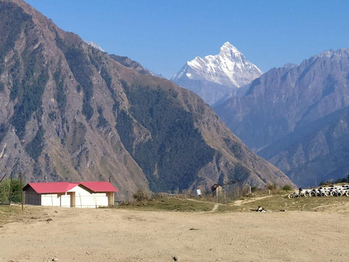Others 2, The Snow City, Chamoli