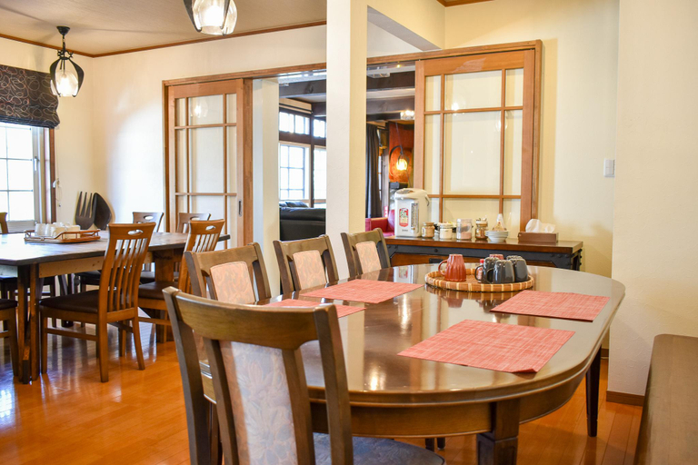 Food & Drinks 5, Mojo Lodge Hakuba, Hakuba
