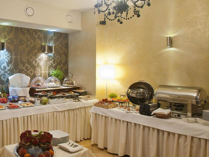Food & Drinks 5, Hotel Bonum Old Town, Gdańsk City