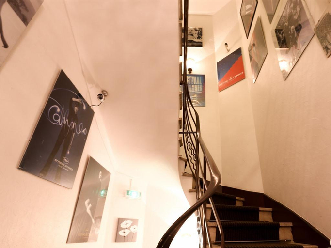 Others 5, Hôtel Lutétia, Alpes-Maritimes