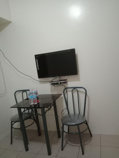 Others 5, Urban Deca Tower OYO 5, Mandaluyong