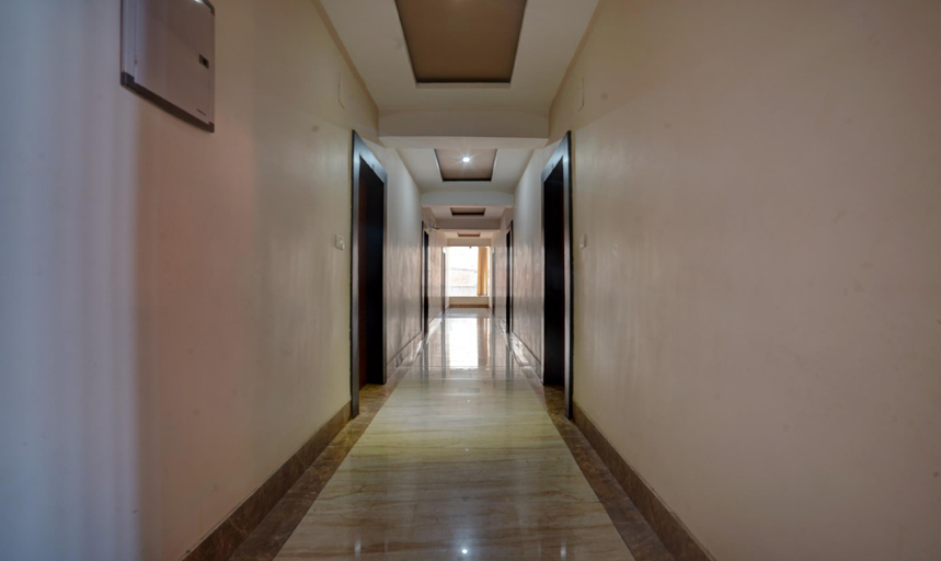 Public Area 3, Treebo B&B, Ranchi