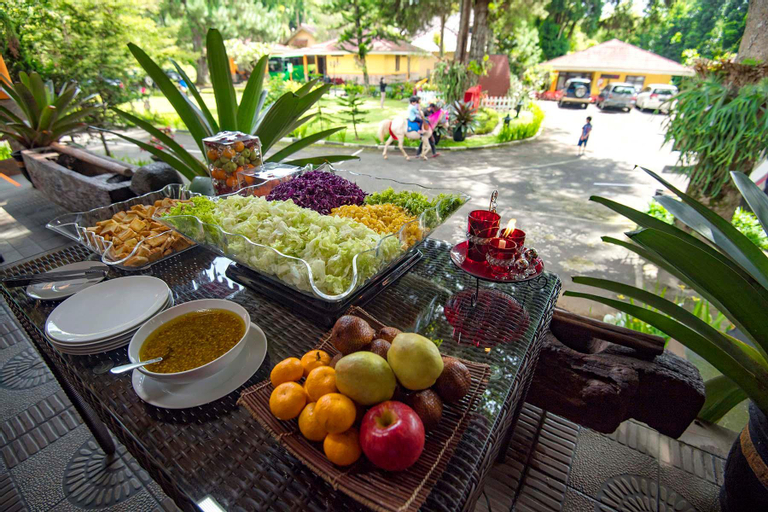 Food & Drinks 5, Arra Lembah Pinus, Bogor