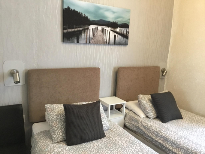 Others 4, Kirkstall Hotel, Blackpool