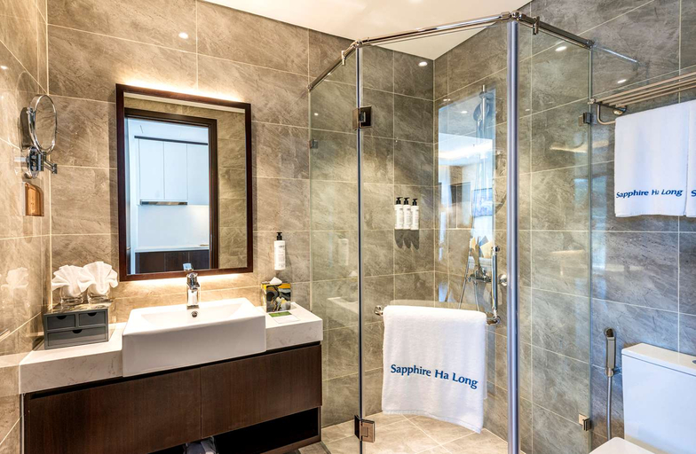 Bathroom 5, Best Western Premier Sapphire Halong, Hạ Long
