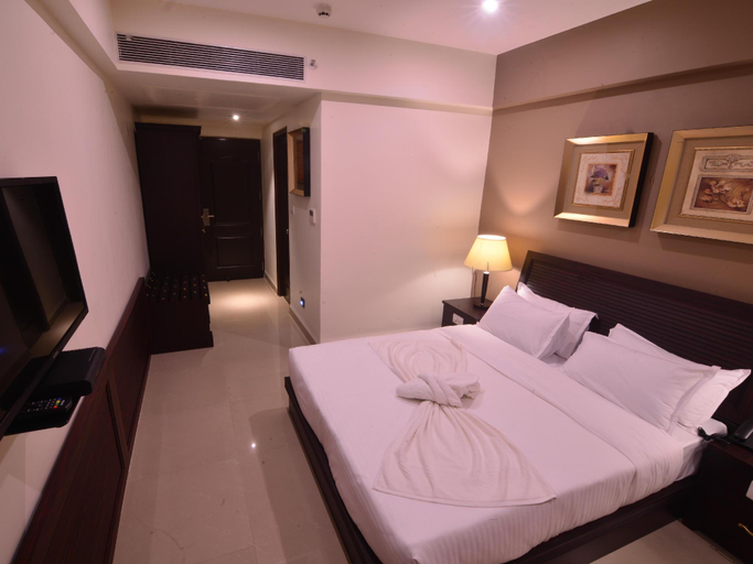 Bedroom 2, Seasons Hotel & Spa, South Goa