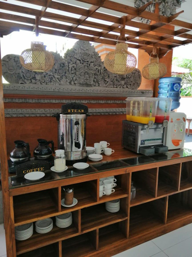 Food & Drinks 5, Swastika Bungalows, Denpasar