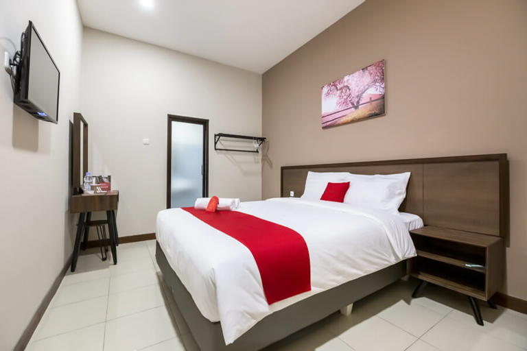 Bedroom 3, ART 2STAY HOTEL SEMARANG, Semarang