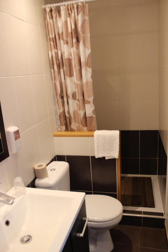 Bathroom 4, Sohotel, Maine-et-Loire