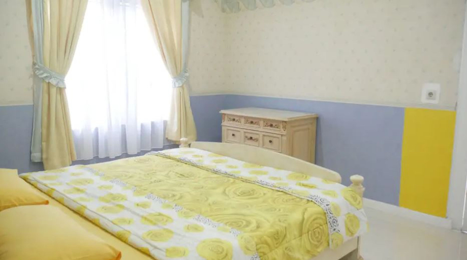 Bedroom 2, Villa Kota Bunga Puncak Green Philasophy 2-BR, Bogor