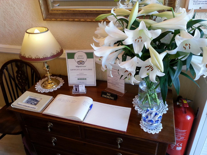 Others 4, Del-Mar Bed & Breakfast, Conwy