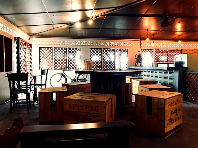 Food & Drinks 3, PD London Bus Retro Village, Port Dickson