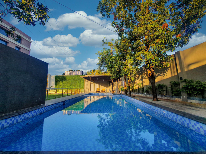 Sport & Beauty 2, The Orchid Lonavala, Pune