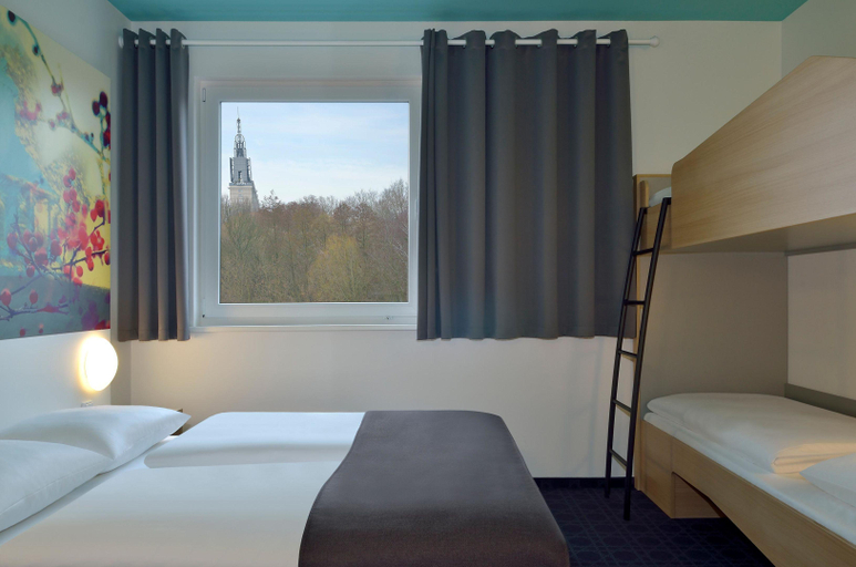 Bedroom 4, B&B Hotel Potsdam, Potsdam