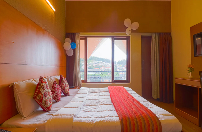 Bedroom 2, The Byke Select - Sunshine Grand - Pan India Pure Veg Hotel Chain, The Nilgiris