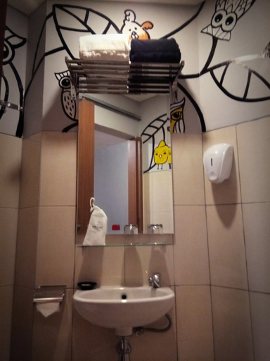 Bathroom 5, Paviliun Permata Apartment, Surabaya