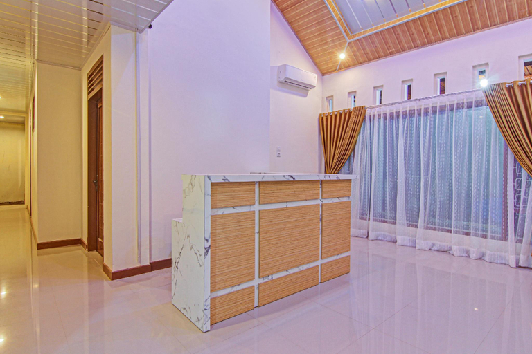 Bedroom 3, Capital O 90643 Suri Guest House Syariah, Padang