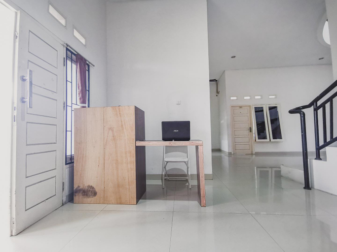 Bedroom, RedDoorz near Universitas Lampung 2, Bandar Lampung