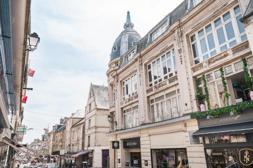 Large apartment for 6 people in Bayeux, Calvados