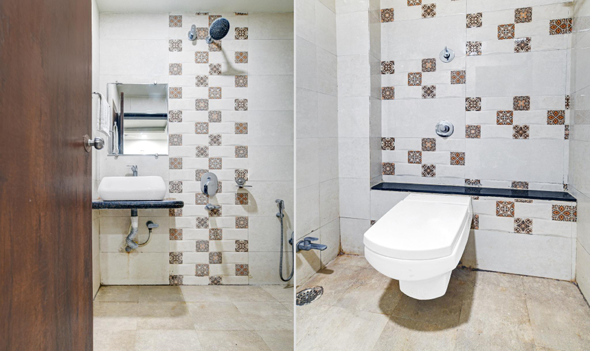 Bathroom 4, Hotel Taste Of India, Bhopal