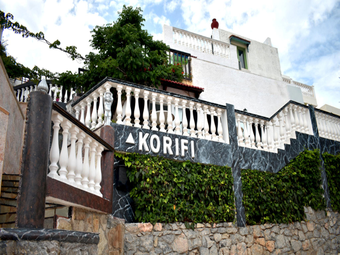 Others 5, Private Apartment Sea View, Crete