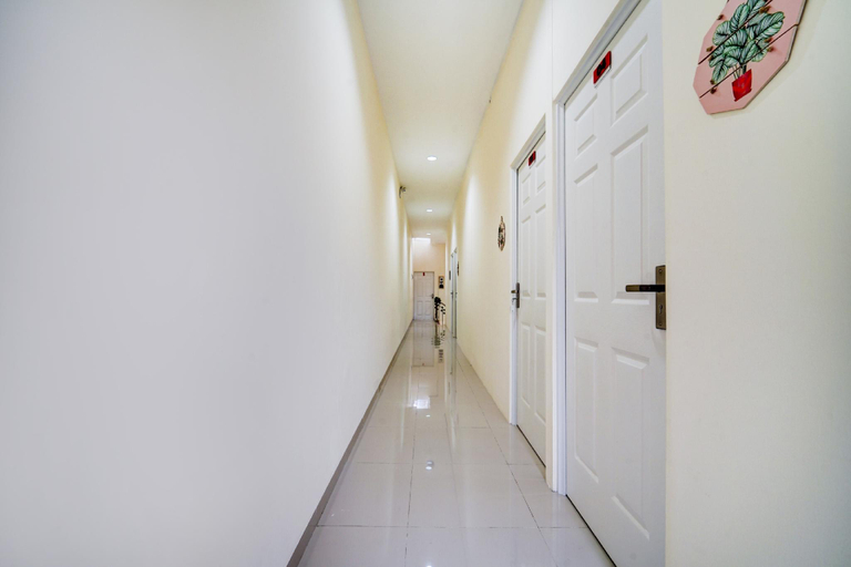 Public Area 2, Hotel O River inn Malioboro, Yogyakarta