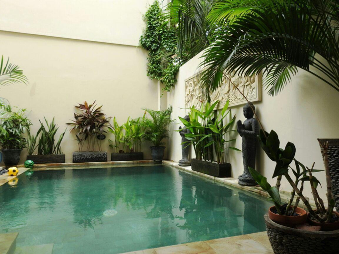 Others 3, Villa Ngetis, Denpasar