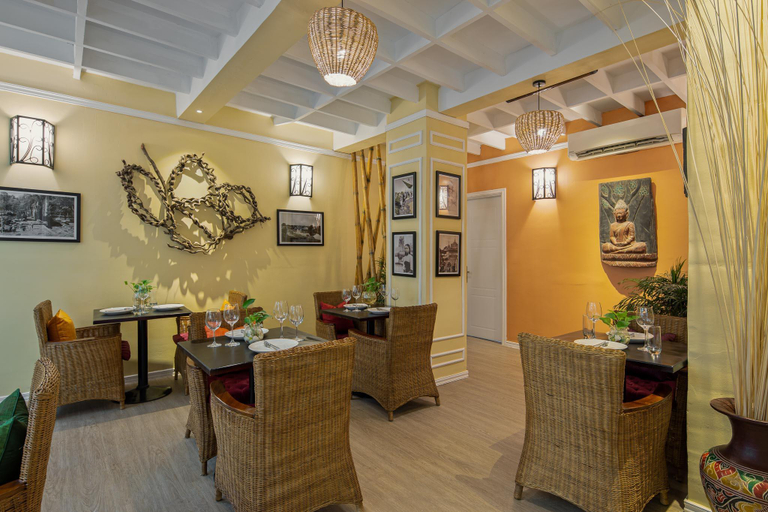 Food & Drinks 5, Botum Palace Hotel, Phnom Penh