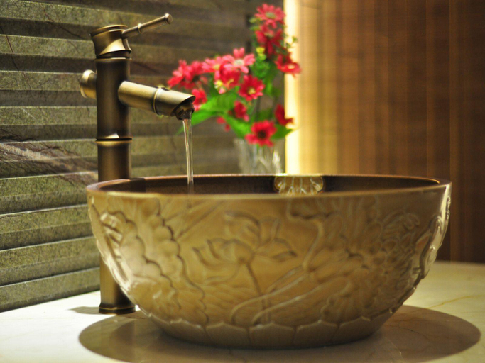 Bathroom, Oriental Spring Resort Dalian, Dalian
