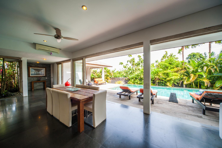 Others 4, STUNNING 3 BR AMERTHA VILLA, DREAMLAND, Badung