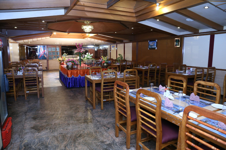 Food & Drinks 3, Hotel Le Garden, Thanjavur