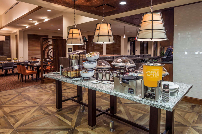 Food & Drinks 5, Hilton Garden Inn Uniontown, Fayette