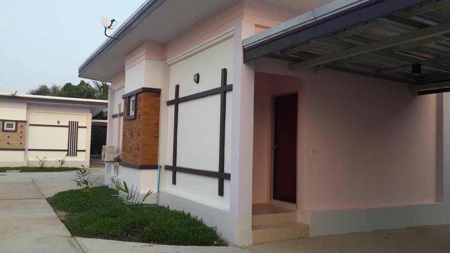 Others 5, Suanrak Resort, Muang Suphanburi