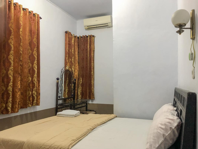 Bedroom 2, RedDoorz Syariah @ Hotel Baruga Bonerate Selayar, Kepulauan Selayar