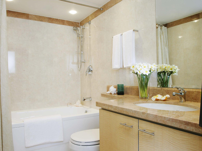 Bathroom 3, Shanghai Centre Serviced Apartment, Shanghai