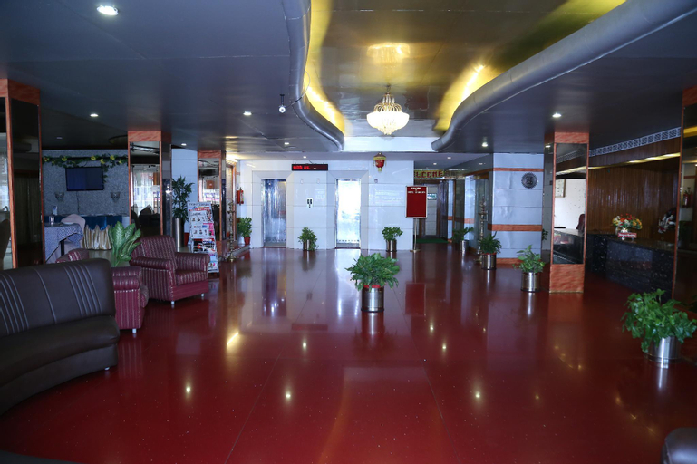 Public Area 2, Hotel Le Garden, Thanjavur