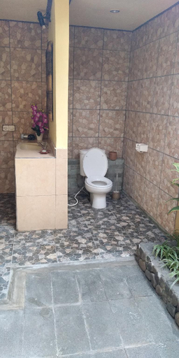 Bathroom 2, Dedik house One Bedroom + private pool villa , Gianyar