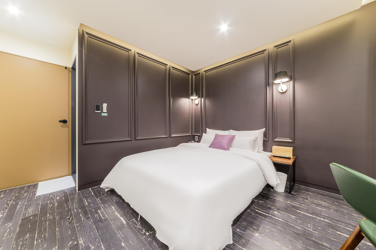 Others 3, Plain Hotel, Chuncheon