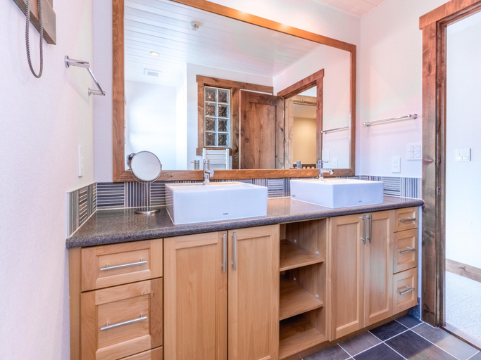 Bathroom 2, Yukimi1, Kutchan