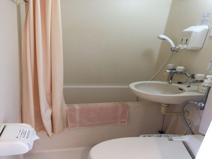 Bathroom 4, Crown Hills Oita, Ōita